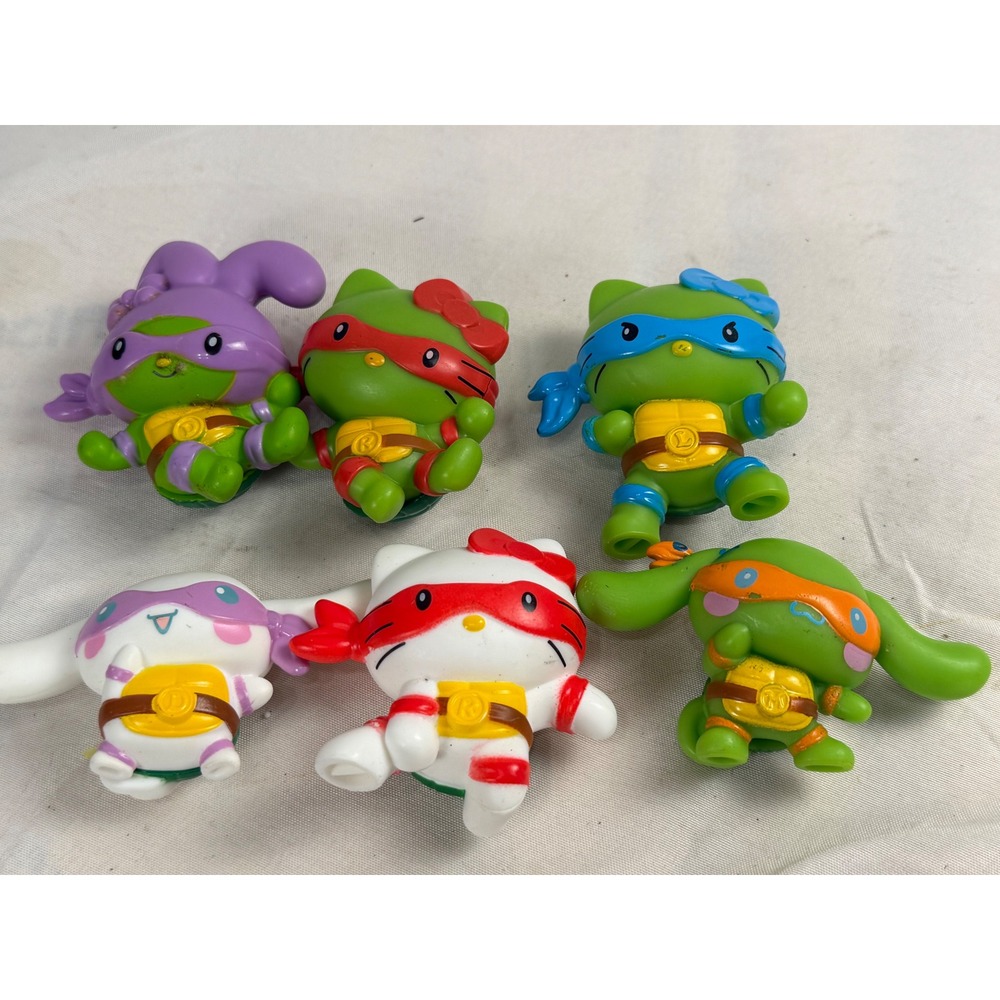 Sanrio x TMNT Figure Lot Hello Kitty Cinnamoroll Ninja Turtles Mashup 6pc